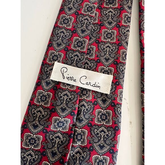 Vintage Pierre Cardin Men's Silk Neck Tie Red Silver Geometric JL - Picture 4 of 7